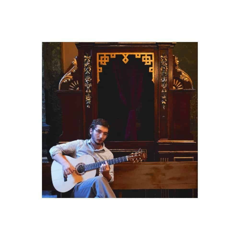 À mercê das ondas: entrevista com Giuliano Lagonegro